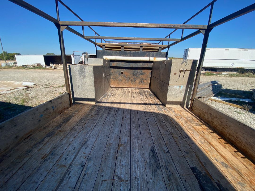 2003 CHEVROLET C5500 - Image 30